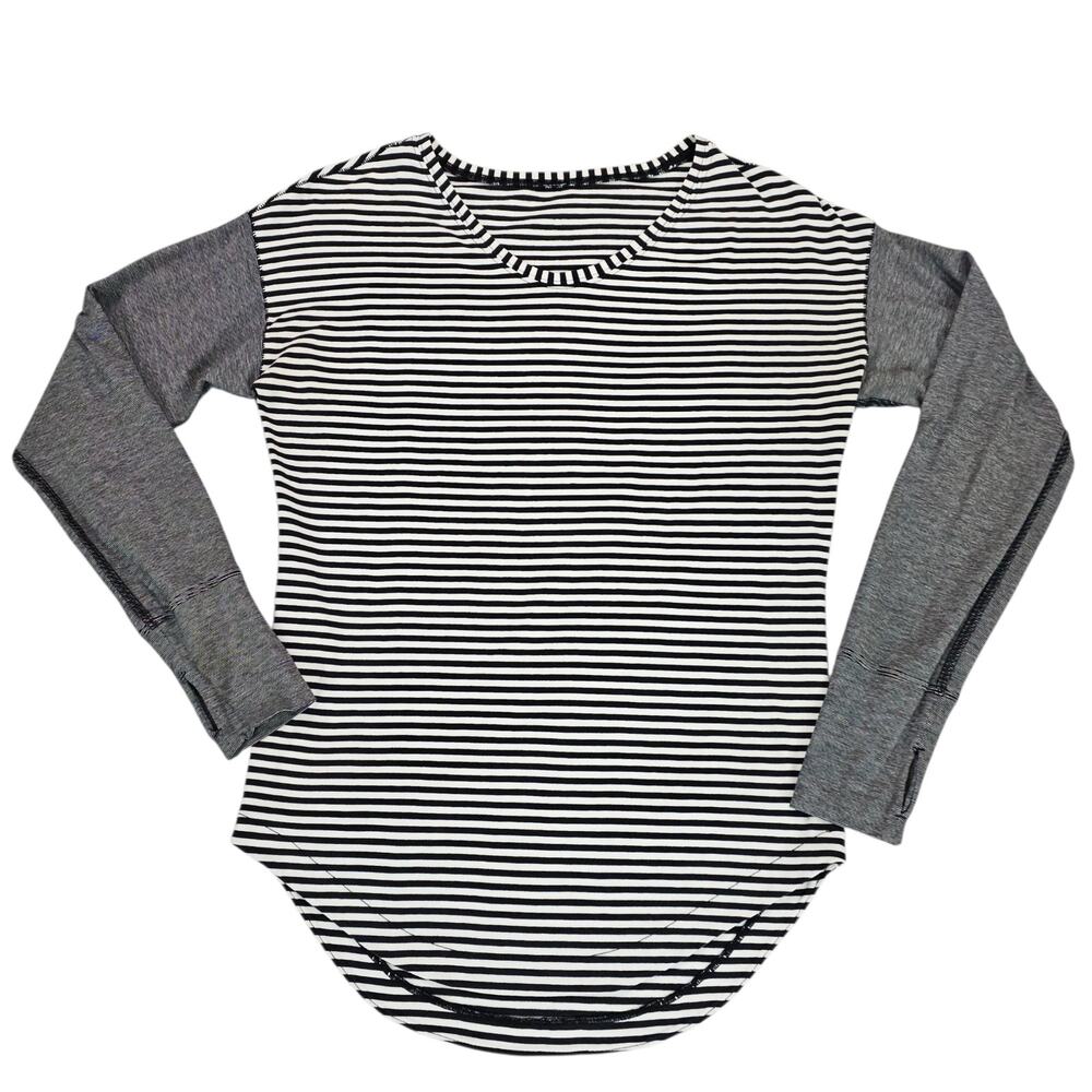 Lululemon Shirt Womens Small Black White Weekend Long Sleeve Casual Athleisure